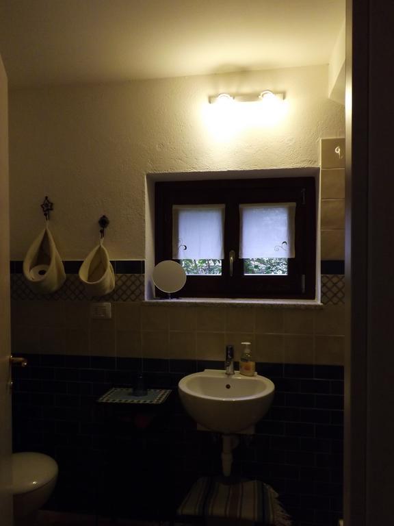 Appartamenti Ca Di Pom Omegna Ruang foto