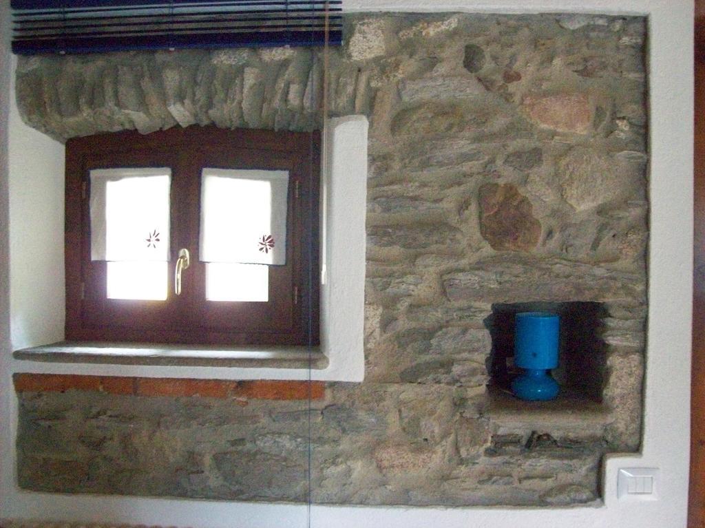 Appartamenti Ca Di Pom Omegna Ruang foto
