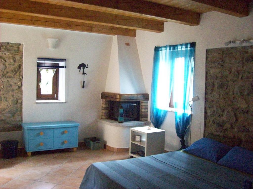Appartamenti Ca Di Pom Omegna Ruang foto