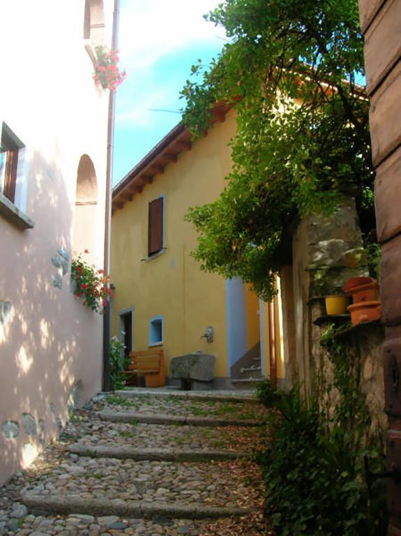 Appartamenti Ca Di Pom Omegna Bagian luar foto